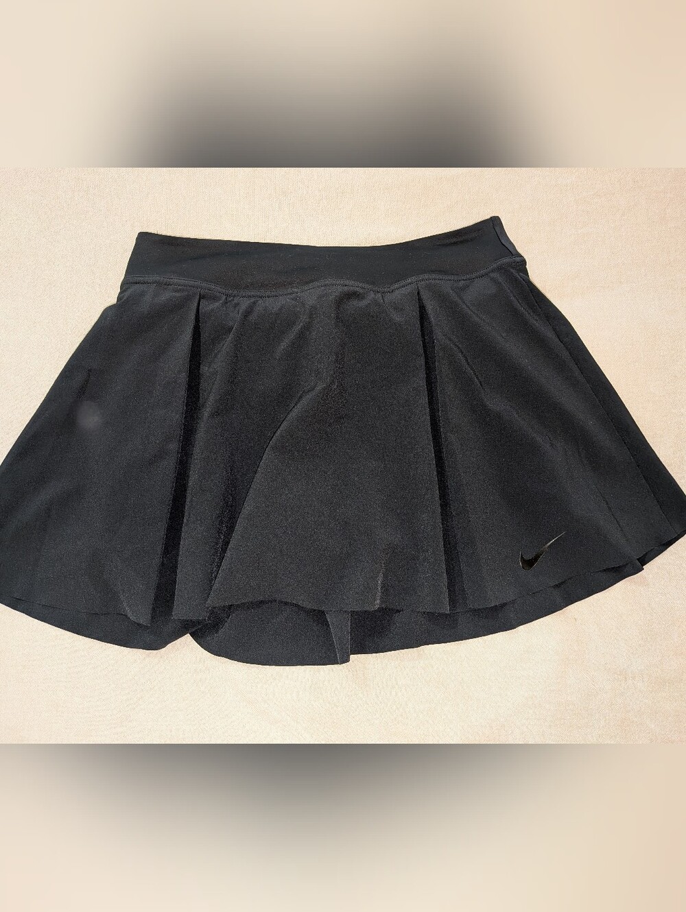 Nike Black Athletic Tennis Shirt With Shorts